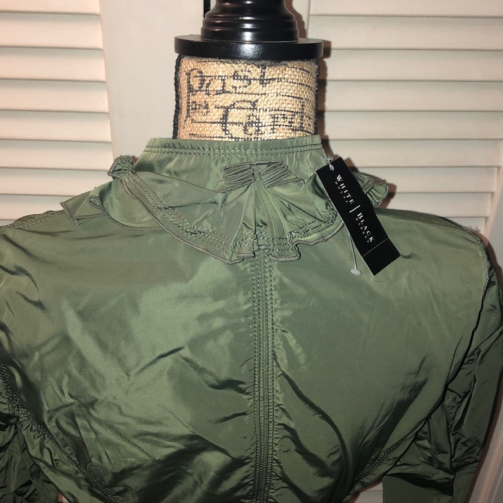WH|BM Military Green Ruffled Jacket_5